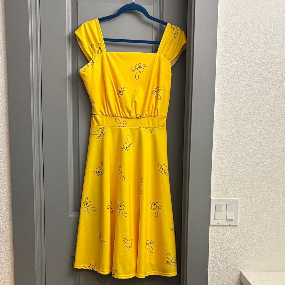 Yellow Floral A-Line Women's Dress